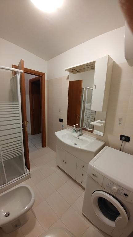 Appartamento Tra Mare E Lago Foce Varano Exterior photo
